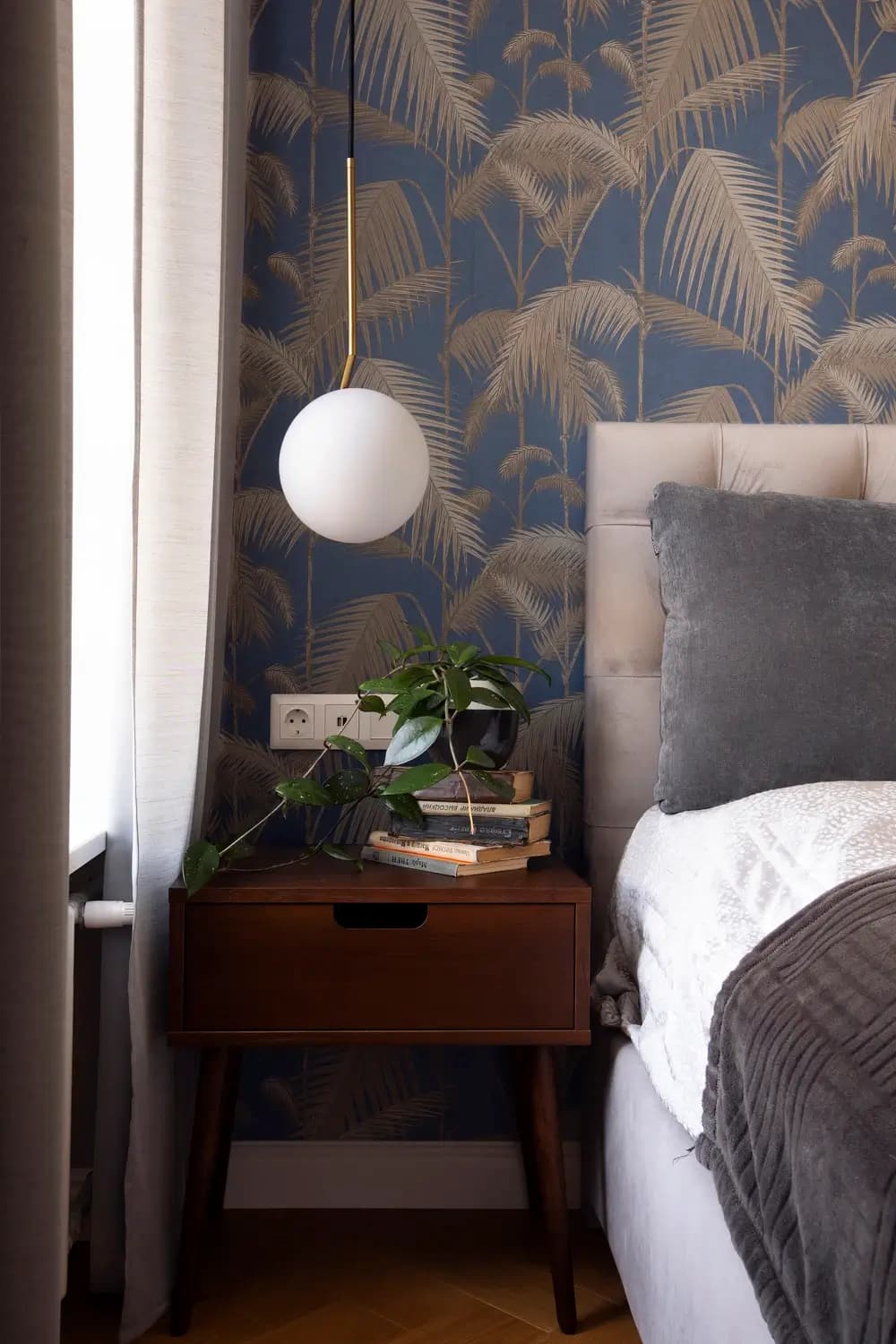 פרט מתוך חדר השינה: שילוב מרקמים וחומרים